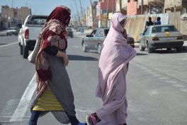 Mauritania - Inhabitants of Nouadhibou