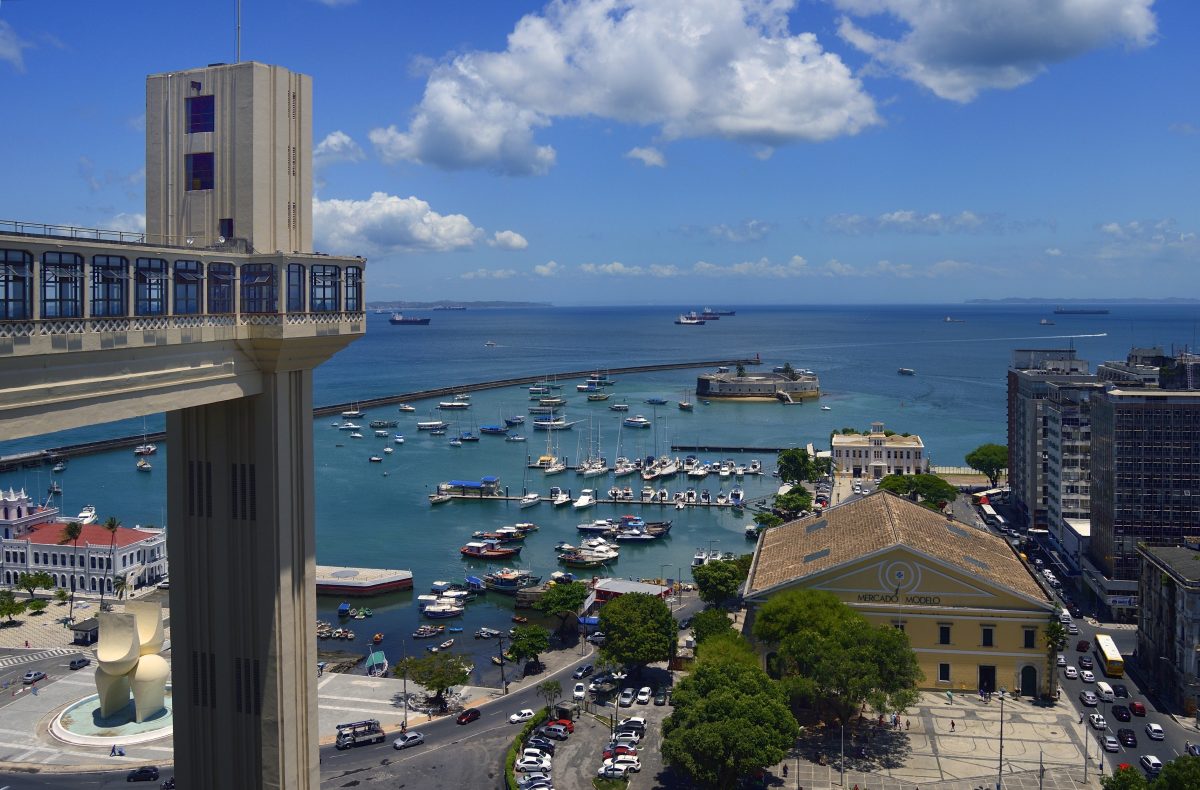 Brazil, state of Bahia, the market Modelo (Mercado Modelo) and Lacerda lift