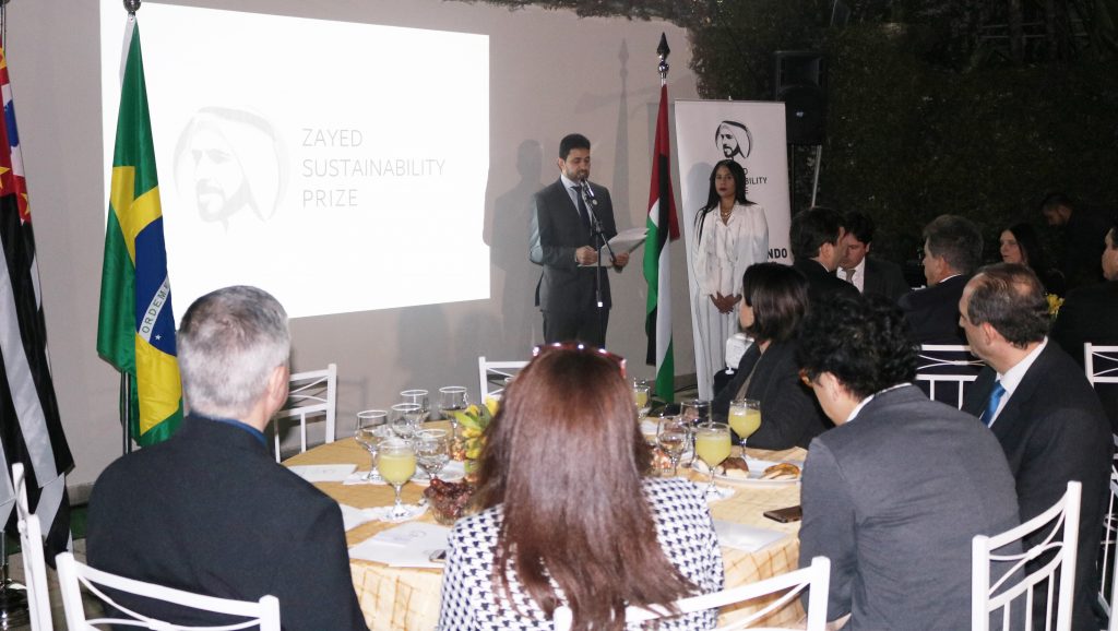 Prêmio Zayed de Sustentabilidade tem inscrições abertas Cônsul promoveu jantar para divulgar Prêmio Zayed