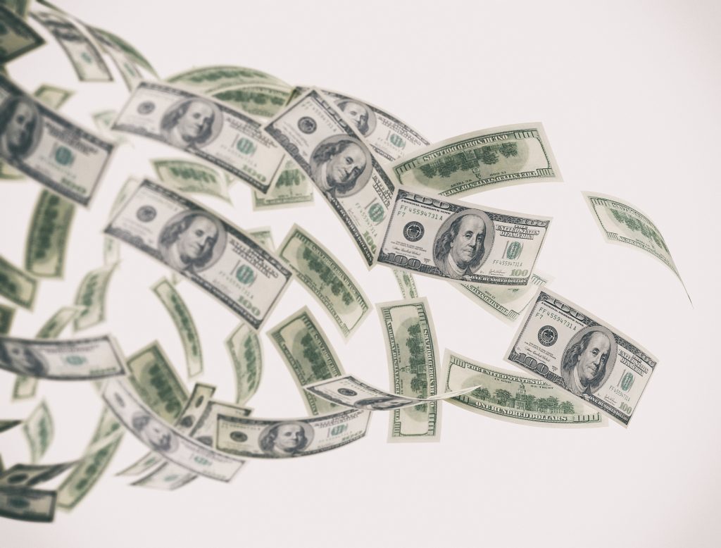 Fluxo cambial ficou negativo