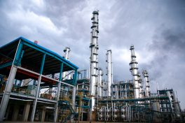 Oil supply should outpace global demand in 2019