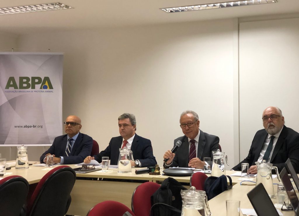 Coletiva da ABPA sobre exportação de frango