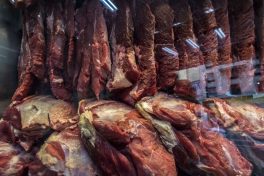 Brasil bate recorde mundial de exportação de carne bovina