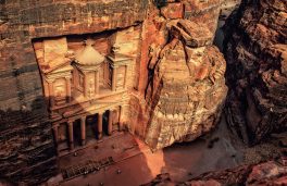 Petra recebeu 42% mais visitantes estrangeiros em 2018