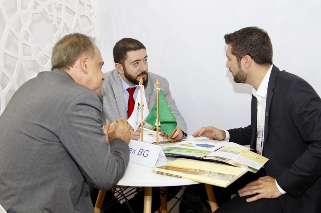 Árabes participam de rodada de negócios em São Paulo A Anufood Brazil, feira de negócios dedicada a alimentos e bebidas, teve seu primeiro dia nesta terça-feira (12) em São Paulo.