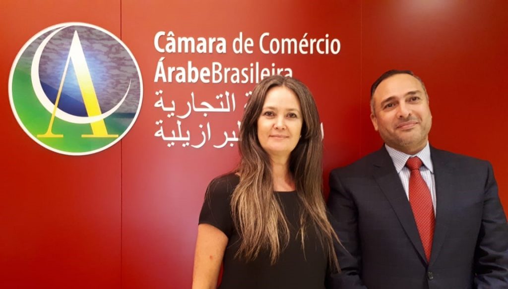 A prefeita de Lourdes e Tamer Mansour, na Câmara Árabe