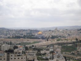 Escritório em Jerusalém aponta a desequilíbrio nas relações