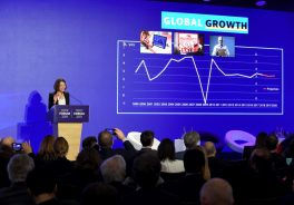 Avanço do PIB global deve cair para 3,2% este ano, diz OCDE