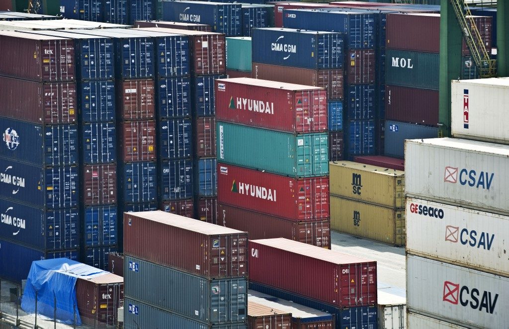 Contêineres no Porto de Santos. Saldo Comercial