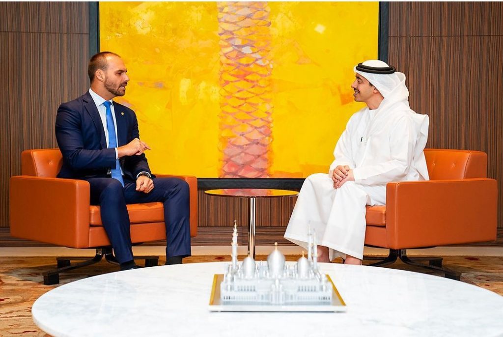 Eduardo Bolsonaro e Abdullah Bin Zayed