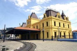 Árabes fazem parte do 1º Festival do Imigrante de Santos