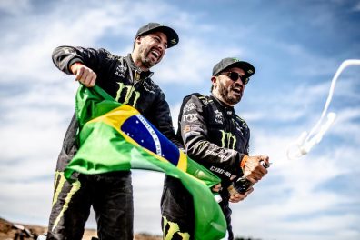 No Marrocos, brasileiros são campeões mundiais de rali