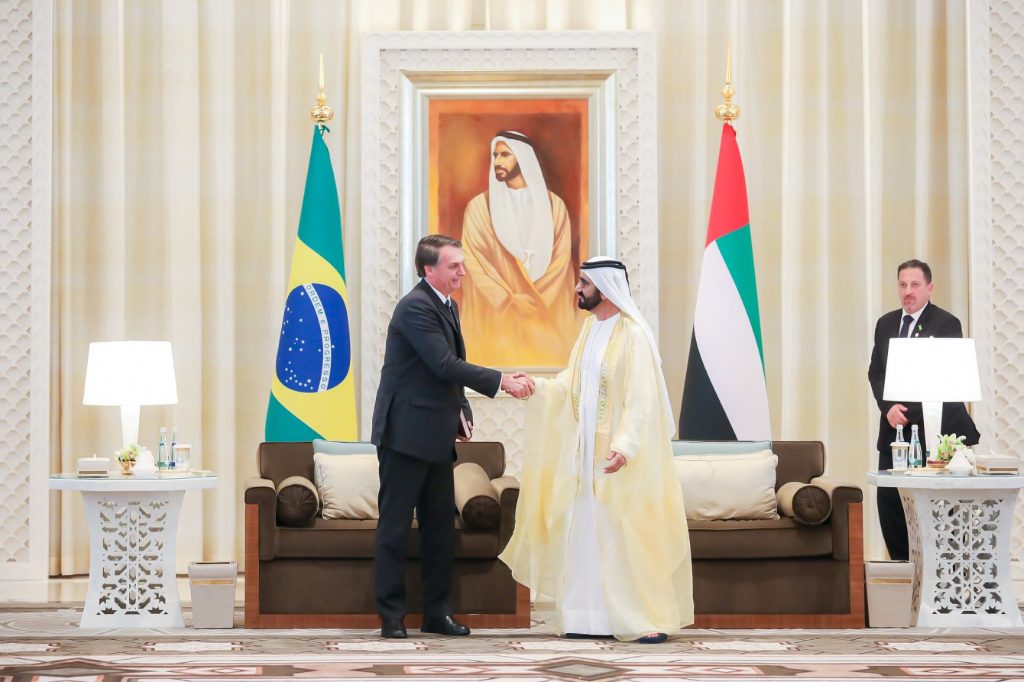 Jair Bolsonaro com o emir de Dubai e vice-presidente dos Emirados, Mohammed Bin Rashid Al Maktoum