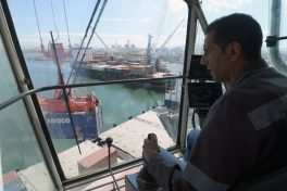 Tunísia acumula déficit comercial recorde