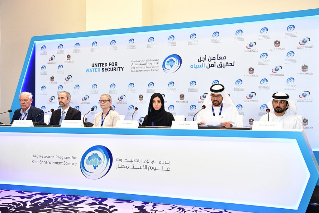 Emirados vão abrir edital para estudos sobre ‘semear’ chuva