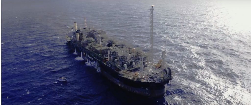 Petrobras suspends vessel traffic in the Strait of Hormuz Petrobras vai evitar temporariamente o Estreito de Ormuz
