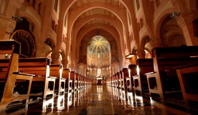 23-الكاتدائية-الرومانية-من-الداخل-بورسعيد-وليد-منتصرedit