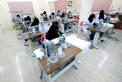 SAUDI-WOMEN-SEAMSTRESS