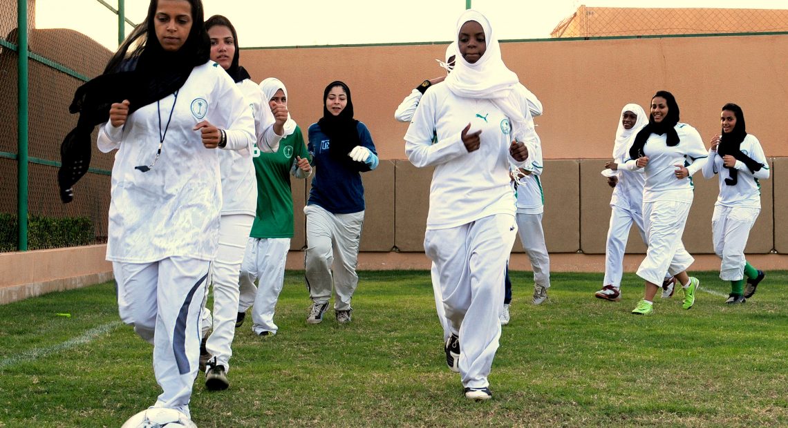 Seleção feminina de futebol saudita empata em primeiro jogo internacional  em casa – Monitor do Oriente
