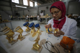 Open The First Factory To Reproduce The Antiquities