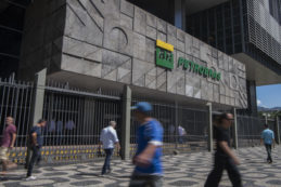 BRAZIL-HEALTH-VIRUS-ECONOMY-PETROBRAS