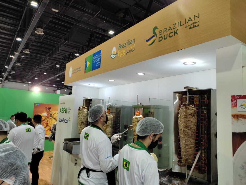 Brazilians showcase duck shawarma at Gulfood