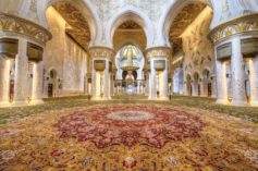 Mosque in Abu Dhabi houses world’s largest carpet