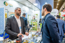 Fresh or frozen food: Egyptians offer both at APAS