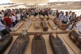 Ancient mummies and statues found in Egypt