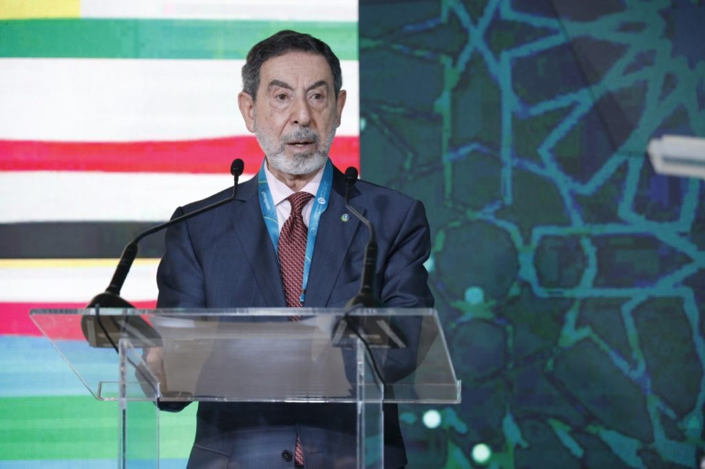 شحفة، المشهد العالمي غيّر من شكل التجارة الخارجية