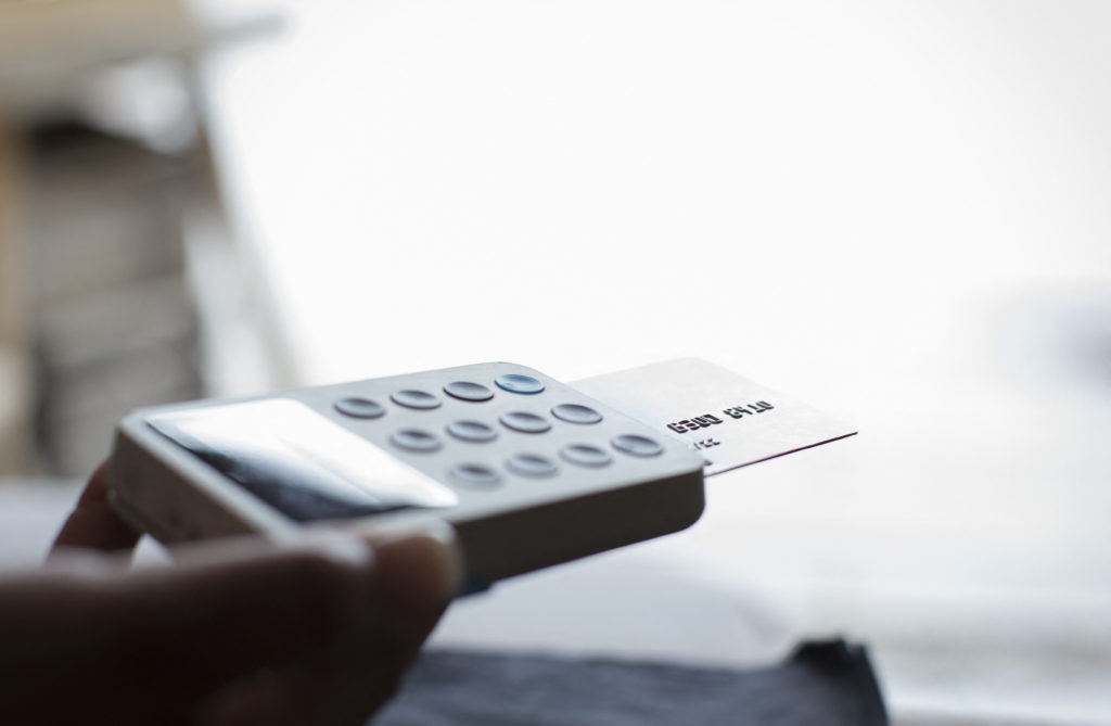 Electronic payments exceed cash in Saudi Arabia