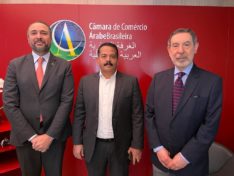 Egyptian congressman Hafez Omran visits Arab Chamber