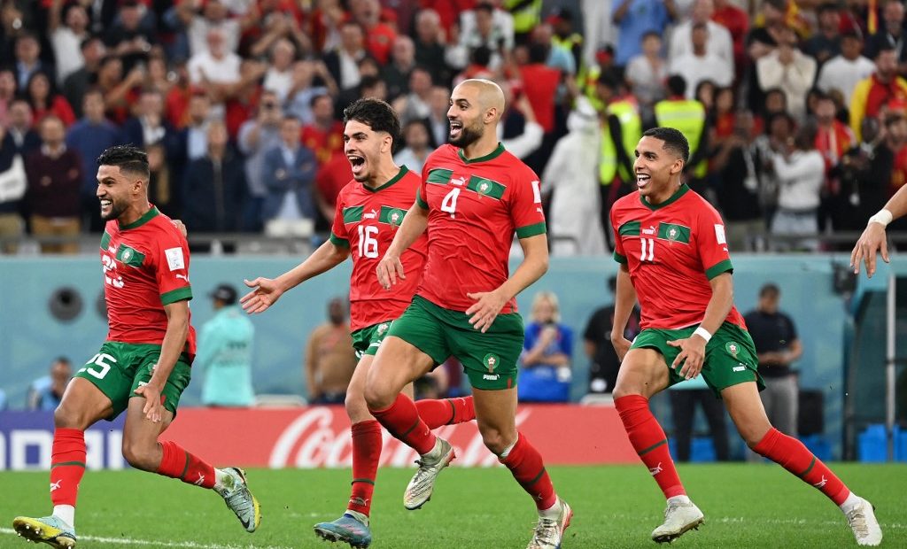 Marrocos vence Espanha e é 1ª seleção árabe a chegar nas quartas