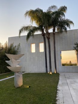 casa embaixador escultura