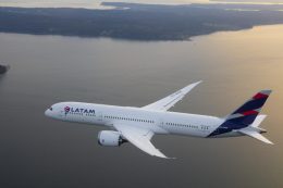 LATAM Boeing 787-9 Dreamliner