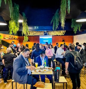 Brazilians network with Arab companies