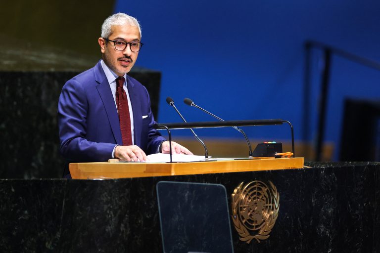 ONU: pedido de reexame de candidatura palestina Mohamed Abushahab, ambassador from the United Arab Emirates to the UN: Country introduced the approved resolution in favor of Palestine