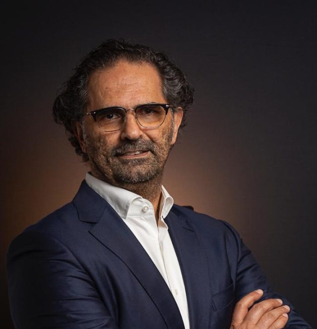 O professor de Direito Internacional e escritor Salem Nasser: estreia na literatura para crianças em esforço para manter viva a memória dos imigrantes