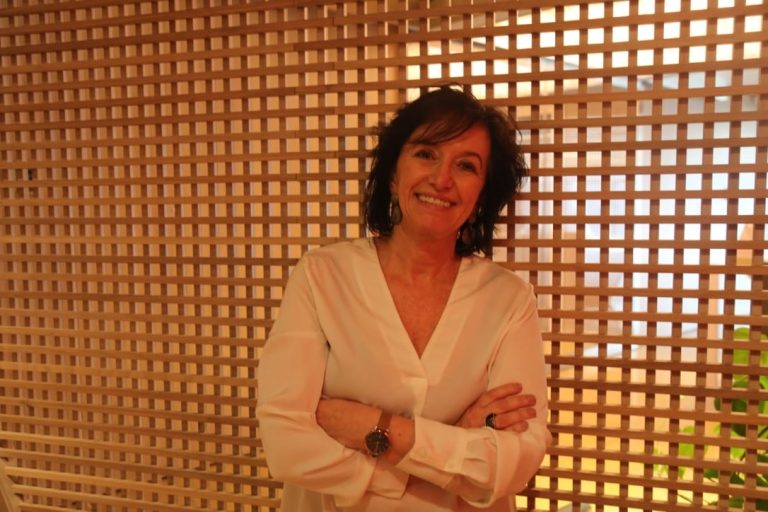 Historian Silvia Antibas writes about Arab women