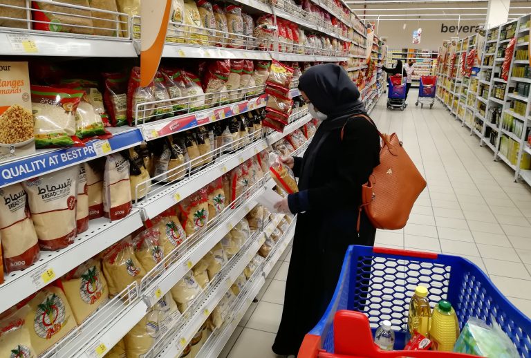 Supermarket in Saudi Arabia’s capital Riyadh: Brazil is a leading producer of halal foods and beverages. Project invites consumer markets to discover its expertise and foster business.