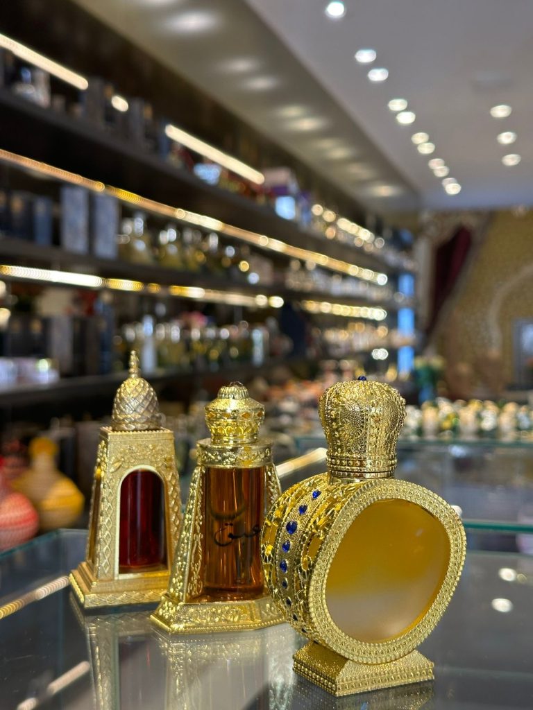 Loja Al Ward em São Paulo vende perfumes árabes