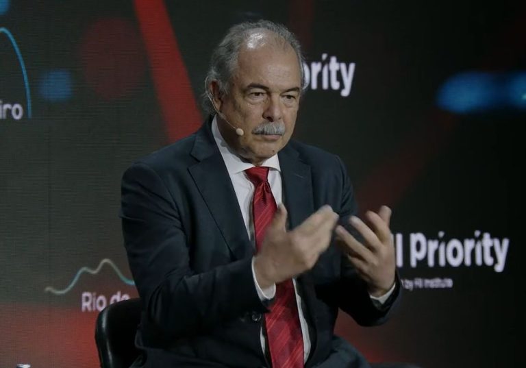 In Rio, the BNDES President said Brazil boasts the cleanest energy mix within the G20