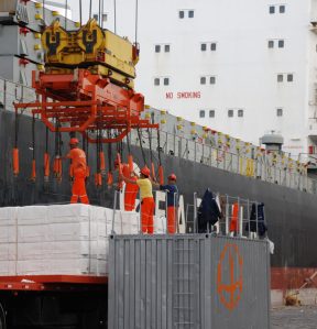 Governo vai leiloar terminais portuários em agosto