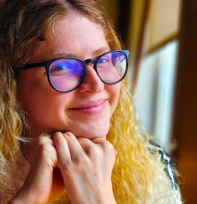 Sarah Campelo participa de exposição no Líbano e desenvolve projeto  na periferia de Manaus