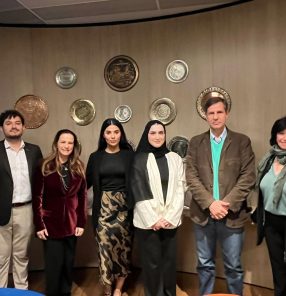 Representantes da Ras Al Khaimah Art na Câmara Árabe: oportunidade de alcançar mais artistas brasileiros