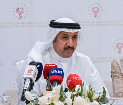 Abdulla bin Ahmed Al Khalifa spoke to the press about the award