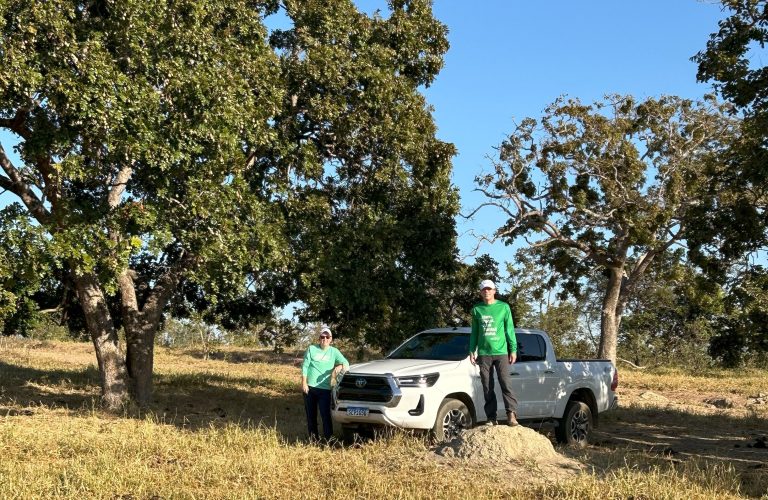 Campos (L) and Fernandes (R): A business idea to keep the Cerrado alive