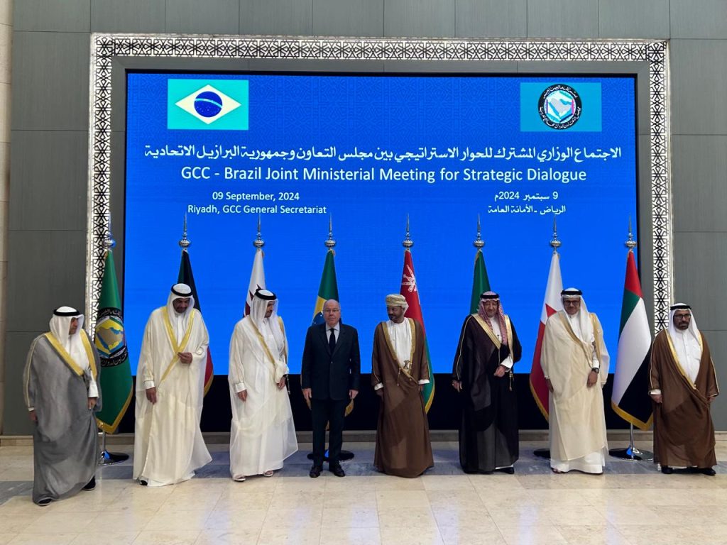 Mauro Vieira with GCC representatives: Brazil was a special guest