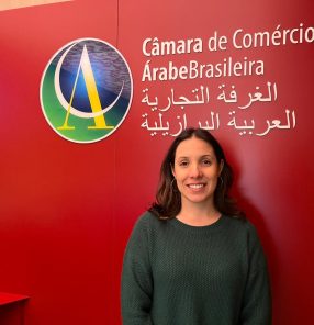 Elaine Prates comentou sobre o potencial dos Emirados para empresas de produtos médicos e hospitalares