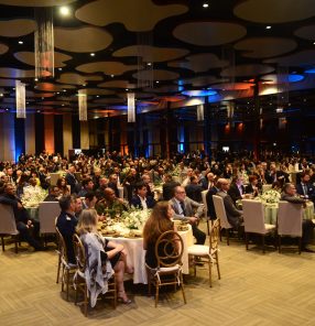 Jantar em Brasília celebrou os 53 anos dos Emirados Árabes